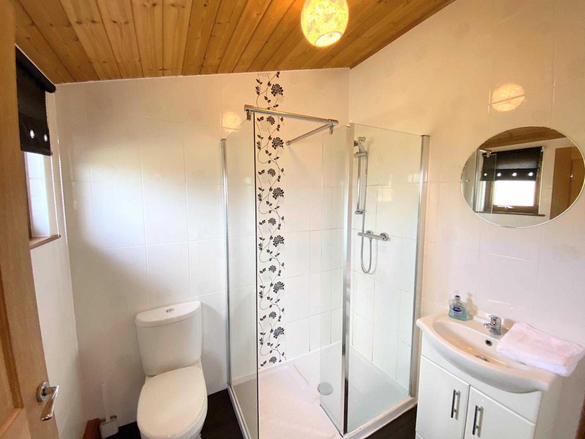 Torridon 12 With Private Hot Tub - Fife - Loch Leven - Lomond Hills Villa Kelty Exteriör bild