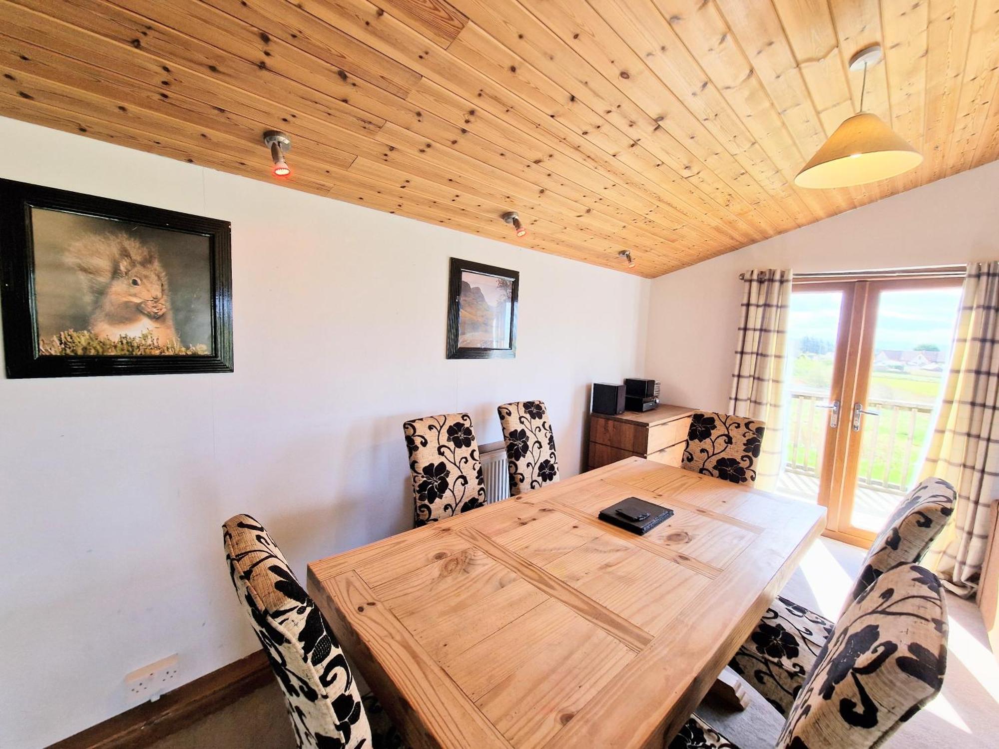 Torridon 12 With Private Hot Tub - Fife - Loch Leven - Lomond Hills Villa Kelty Exteriör bild